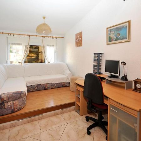 Apartman Elena Trogir Eksteriør billede