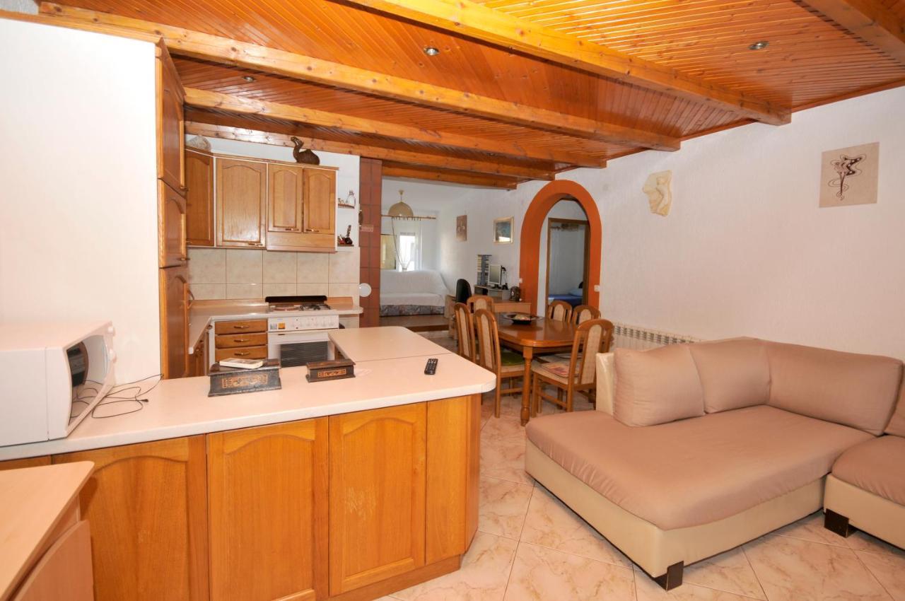 Apartman Elena Trogir Eksteriør billede