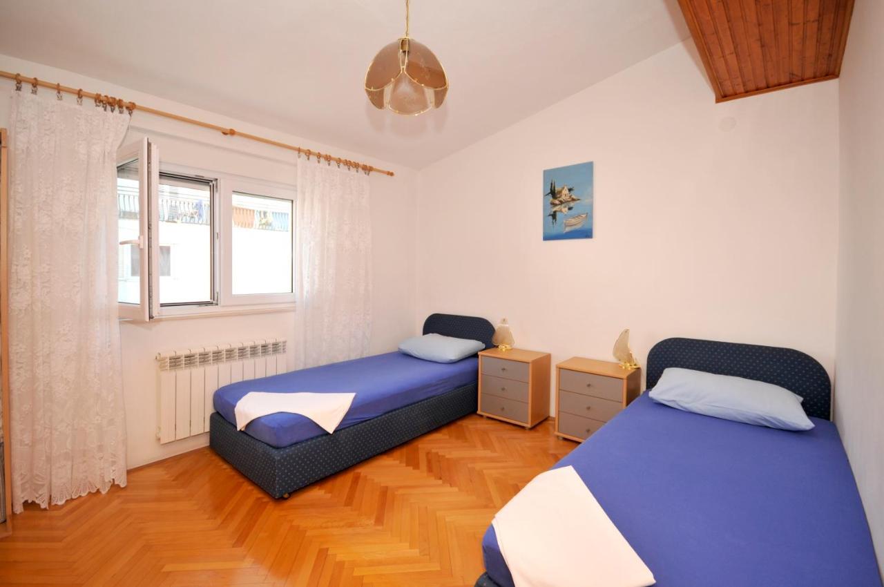 Apartman Elena Trogir Eksteriør billede
